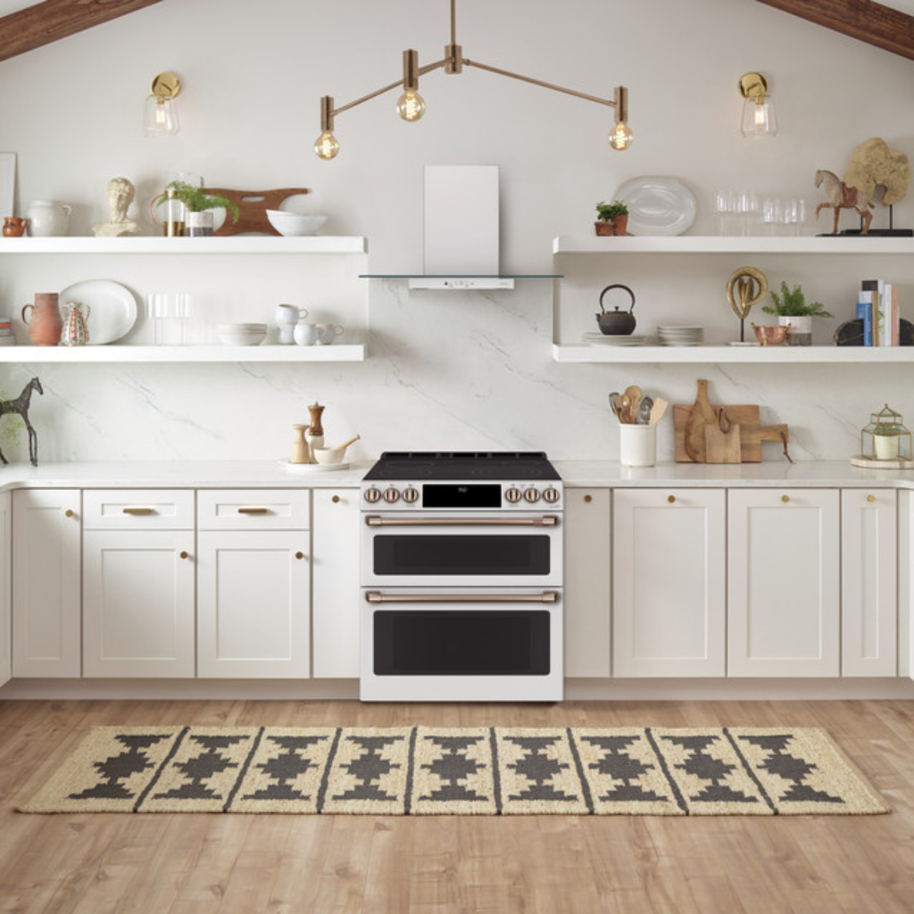 Café™ 30-inch Smart Slide-In, Front-Control, Induction and Convection Double-Oven Range